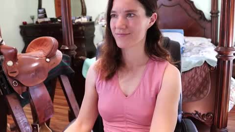 ThornburyRose online show from March 8, 8:03 pm