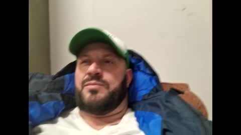 Snapshot of thorssshammer chatting on December 15, 6:39 am thorssshammer online show from December 15, 6:39 am