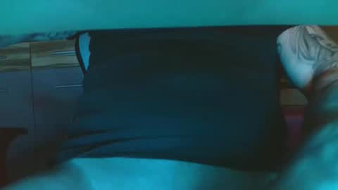 Snapshot of thorsten2705 chatting on February 3, 3:15 am thorsten2705 online show from February 3, 3:15 am