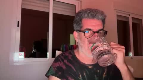 thotcaliente22485 online show from December 22, 5:37 am