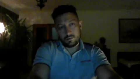 Snapshot of throatdom4u chatting on April 14, 9:32 pm ThroatDom4U online show from April 14, 9:32 pm