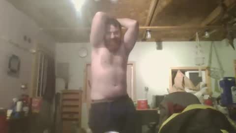 Snapshot of thunderjacker chatting on February 16, 3:57 am The Pen is Mightier than Sword online show from February 16, 3:57 am