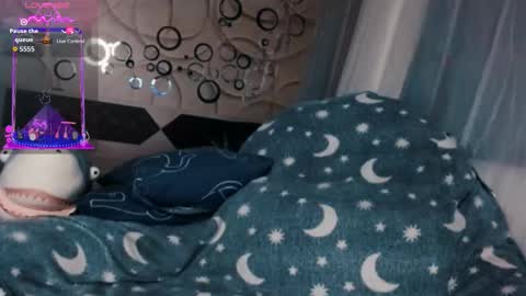 tiameow online show from October 14, 7:36 pm