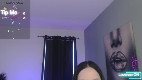 Tia Bella online show from November 28, 9:17 pm