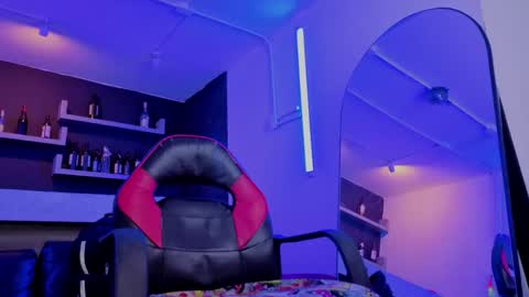 Snapshot of tian_sex chatting on May 28, 3:26 am online show from May 28, 3:26 am
