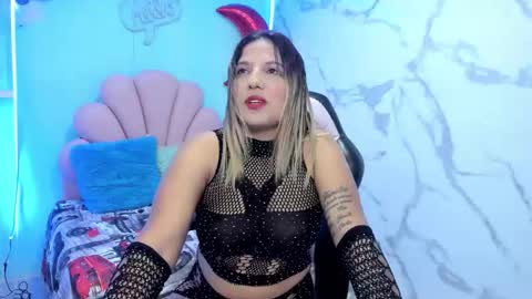Snapshot of tiana_breeze chatting on September 14, 1:38 am tiana_breeze online show from September 14, 1:38 am