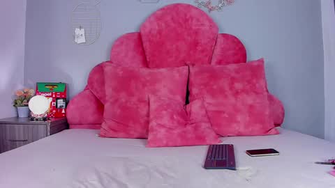 TIANA  online show from December 24, 4:11 am