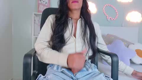 TIANA  online show from October 16, 9:16 pm