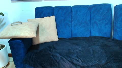 Snapshot of tiana_rosse_ chatting on January 29, 3:04 pm tiana_rosse_ online show from January 29, 3:04 pm