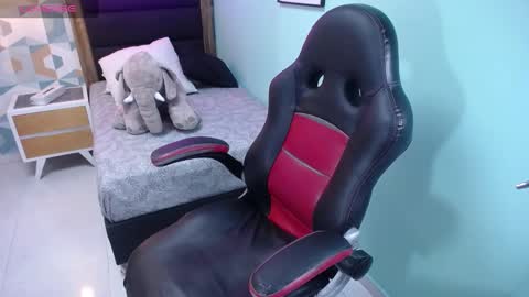 tianapiket online show from January 30, 11:33 am