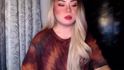 arianna tiara online show from November 29, 4:04 am