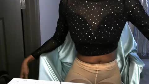 Tiara online show from February 25, 3:38 pm