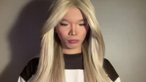 Ms. Tiara online show from June 10, 12:55 am