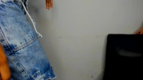 tibustream online show from November 12, 8:30 pm