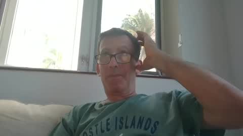 JustMe online show from December 26, 8:21 pm