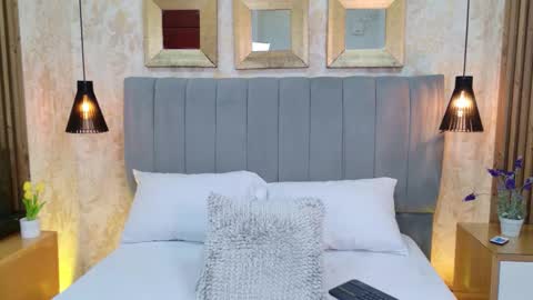 Dana Montoya online show from February 6, 5:27 pm