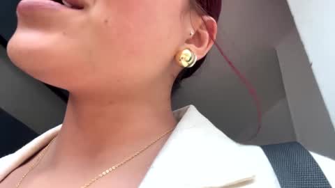 Tiffany online show from December 31, 8:23 pm