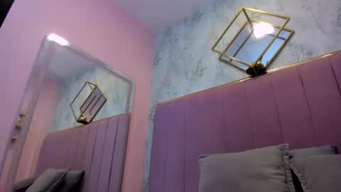 tifanysuarez online show from June 16, 8:33 pm
