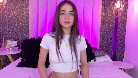 Tifanny  online show from December 3, 5:26 am