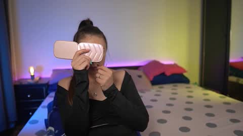 Tiffany online show from October 14, 8:20 pm