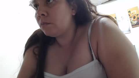 Snapshot of tiffa_hot_29 chatting on December 17, 9:07 am Tiffany online show from December 17, 9:07 am