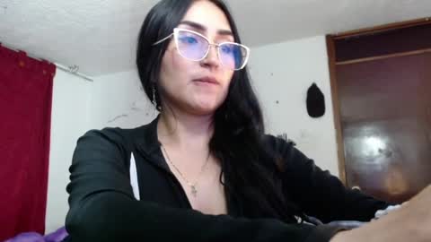 Snapshot of tiffani_williams chatting on April 11, 12:59 am tifany online show from April 11, 12:59 am