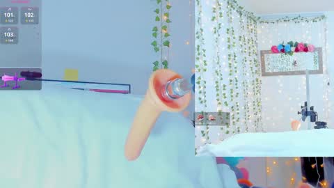 Snapshot of tiffanny_love_ chatting on January 5, 1:04 pm Tiffanny online show from January 5, 1:04 pm