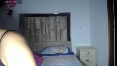 tiffany online show from January 12, 11:54 pm