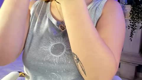 Tiffany Becker online show from December 19, 12:34 pm