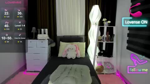 Snapshot of tiffany_finley chatting on March 26, 7:14 am TIFFANY online show from March 26, 7:14 am