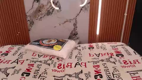 Snapshot of tiffany_lee6 chatting on December 3, 12:25 pm STEFANNY WELL online show from December 3, 12:25 pm