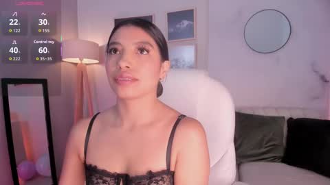 tiffany_low online show from October 16, 1:45 pm