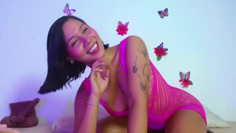 Snapshot of tiffany_magic chatting on March 17, 5:33 am TIFF online show from March 17, 5:33 am