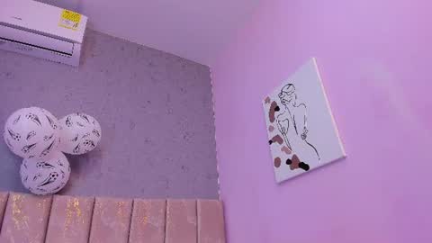 tiffany_mendez online show from June 27, 11:59 am