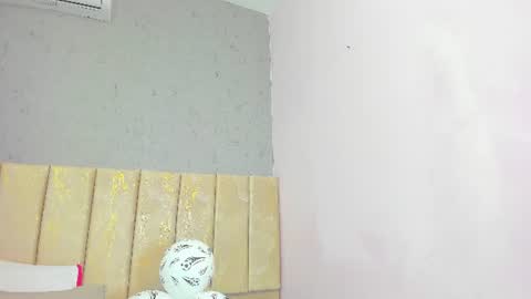 tiffany_mendez online show from July 6, 12:02 pm