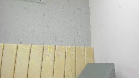 tiffany_mendez online show from July 26, 12:23 pm