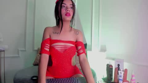tiffany_sander online show from December 18, 3:37 am