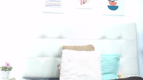 Tifanny Fox online show from January 22, 1:42 pm