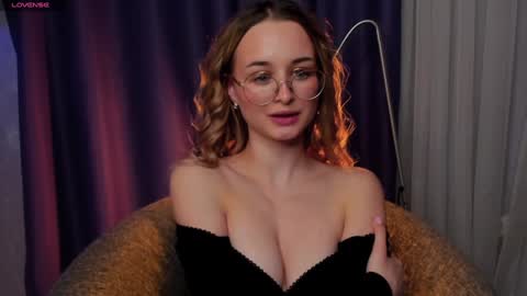 Tiffany online show from February 1, 6:08 pm