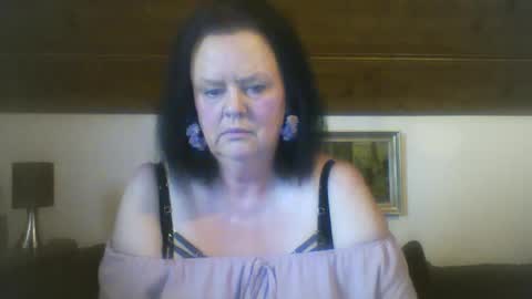 TiffanyMature online show from September 18, 2:19 pm