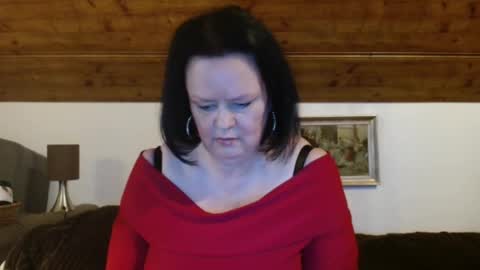 TiffanyMature online show from October 26, 3:07 pm