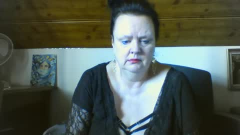 TiffanyMature online show from April 2, 8:45 am