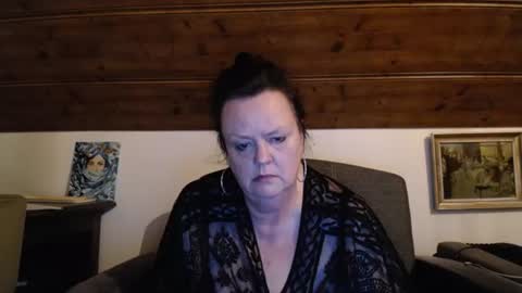 TiffanyMature online show from July 23, 9:24 pm