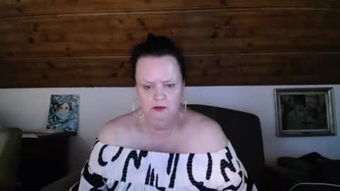 TiffanyMature online show from July 28, 5:12 pm