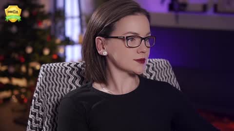 tiffanyriox online show from December 10, 2:59 am