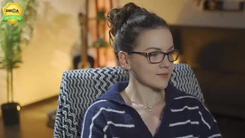 tiffanyriox online show from January 14, 12:49 am