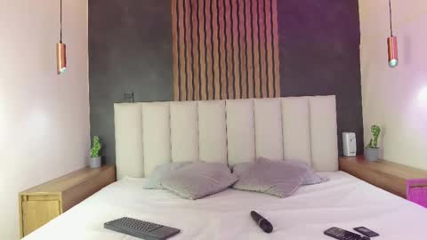 Tiffany  online show from March 6, 8:59 pm