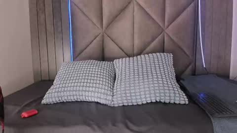 Tiffany  online show from September 20, 8:54 pm