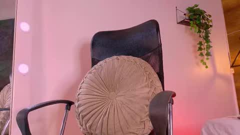 Tiffany  online show from October 11, 7:56 pm