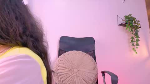 Tiffany  online show from October 13, 7:58 pm